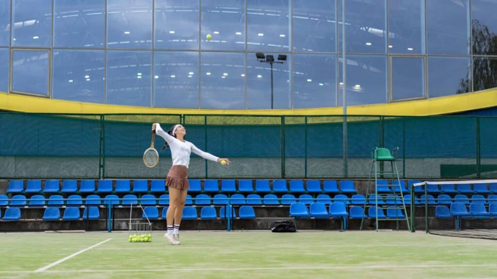 profitable tennis club programs